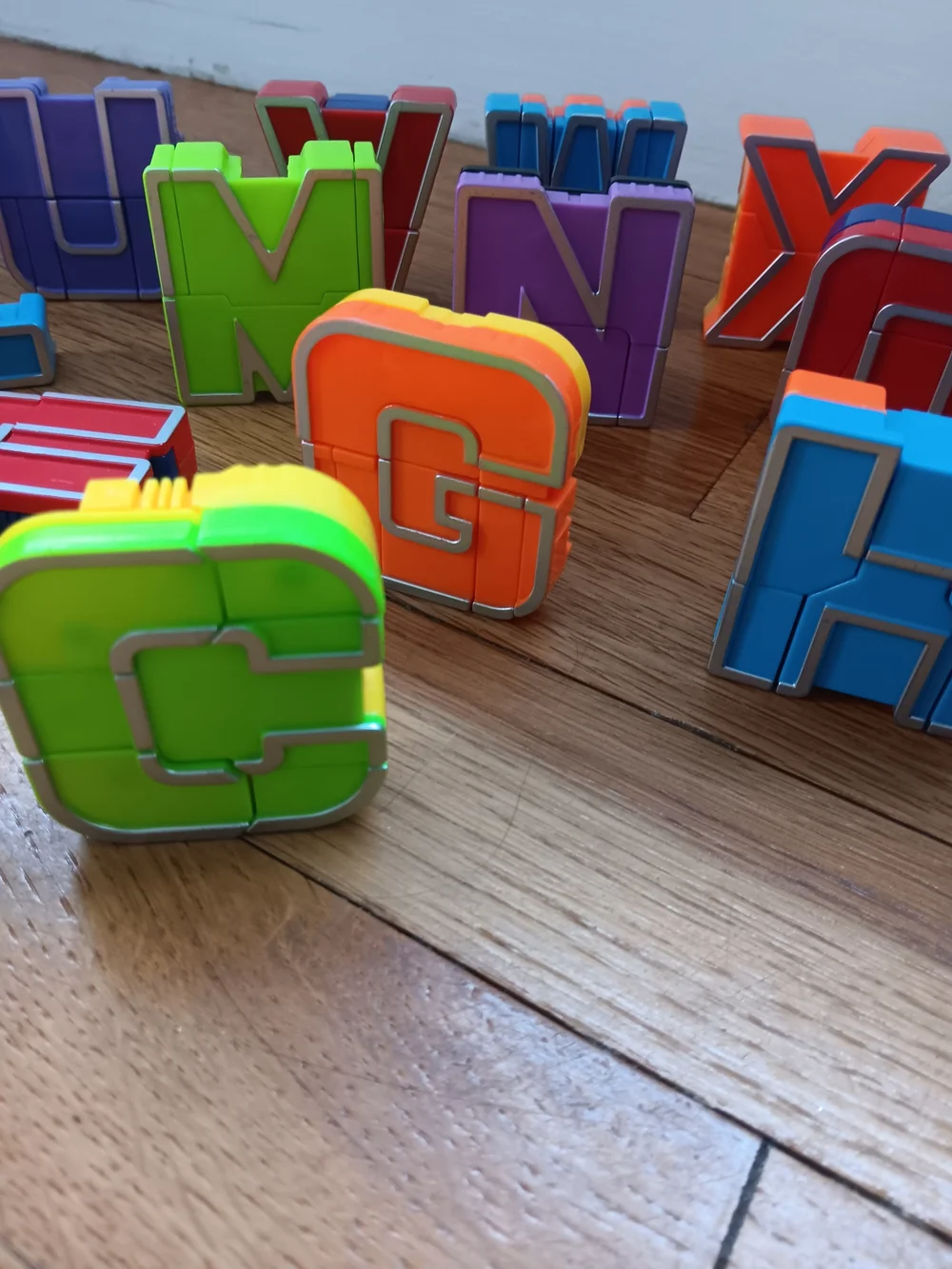 Colorful Alphabet Robot Set